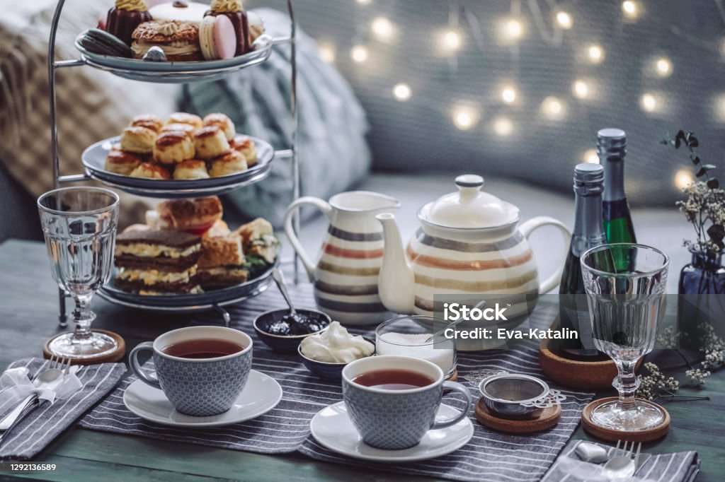 BG - Tea for 2 - ENG